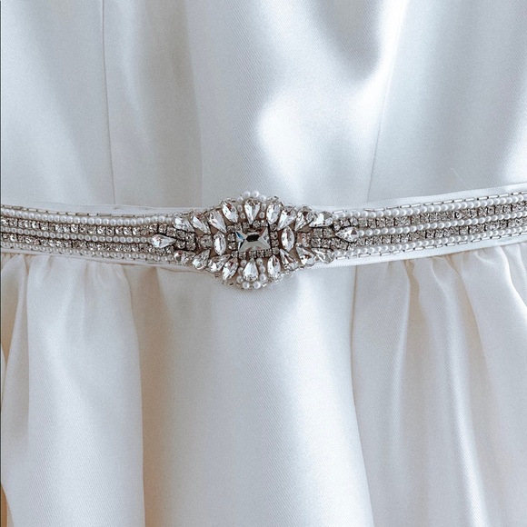 Oleg  Cassini Wedding dress size 10 - Picture 6 of 6